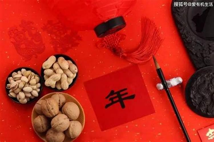 昨晚睡觉,梦见和几个姐姐在河边,自己牙齿松了,最后摇掉了三四个牙百 ...