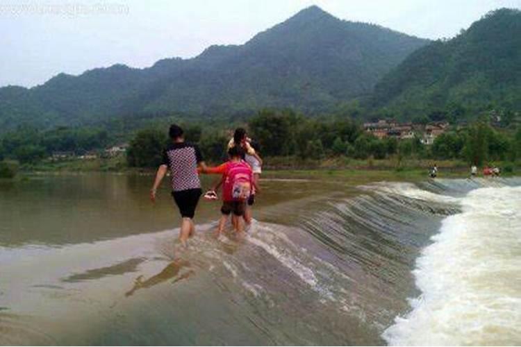 流产胎囊该不该埋起来,人工流产 取出的胎囊 怎么处理 可以给病人么百 ...