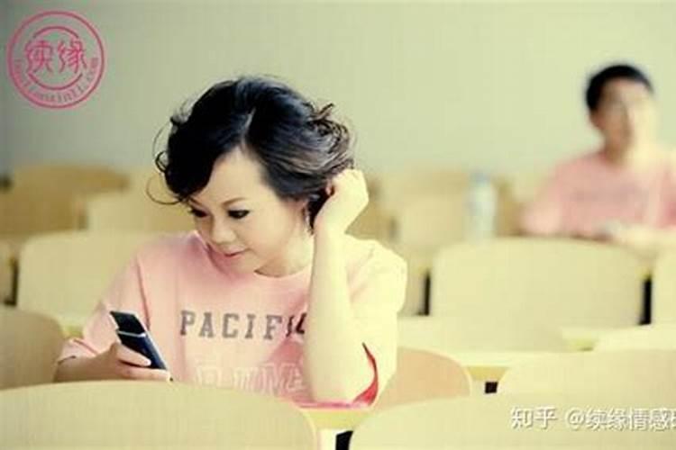 梦见男朋友的前女友回来找他的预兆