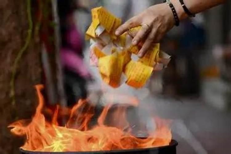 婚姻不好佩戴什么化解 家里摆什么可提升姻缘？