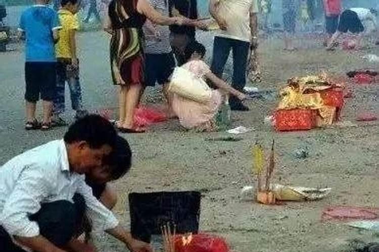 属鼠的婚配与什么属相相冲,属鼠的和什么属相最配和相克？