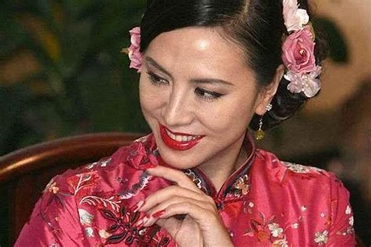梦到看到别人出车祸了预示什么 梦见别人出车祸