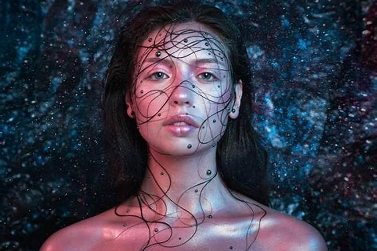 属虎本命年能戴虎吗 属虎人戴三合生肖事业佳？