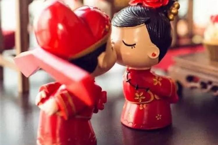 本命年男性戴红绳金饰是单数还是双数有讲究？