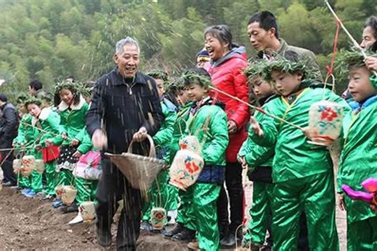 梦到爸爸生病快要死了是什么意思