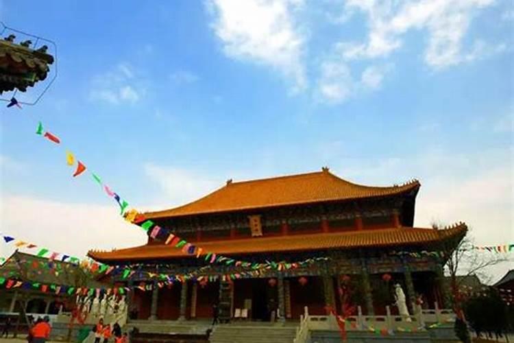 梦见漂亮的古建筑群的预兆