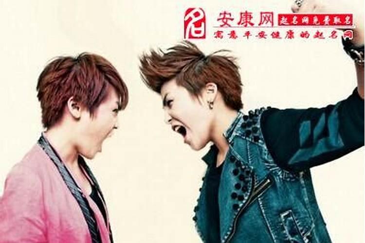 经常做梦梦到蛇是怎么回事 老是做梦梦到蛇什么意思