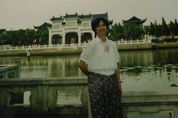 一九九零年九月初二日酉时出生的男儿命运如何