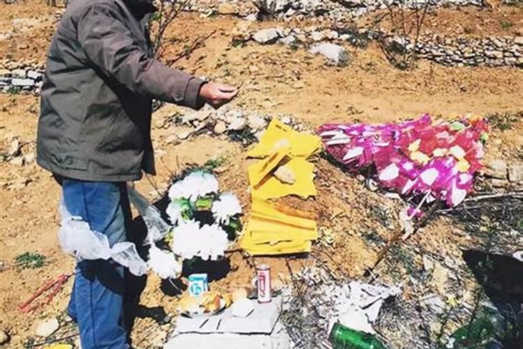 梦见女人钻进我被窝的预兆