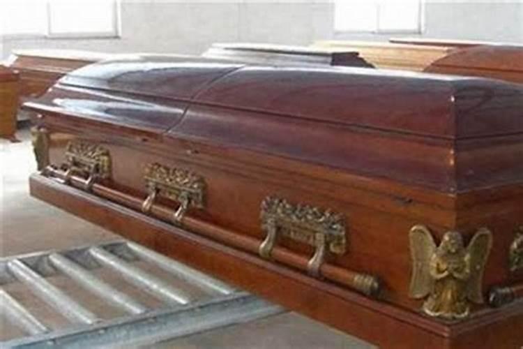 梦见抬死人棺材出殡是什么预兆