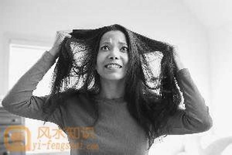 梦见女人秃头是什么意思