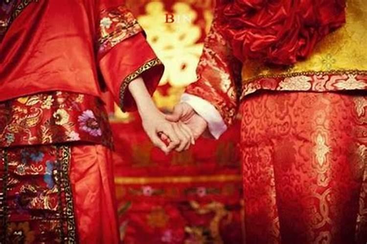 女人怎么样催旺桃花姻缘佩戴什么？