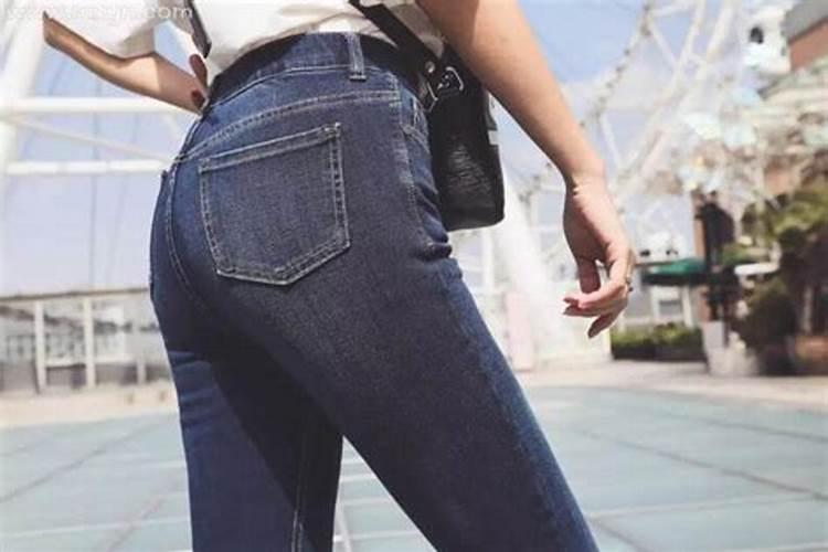 周公解梦找不着地方换衣服