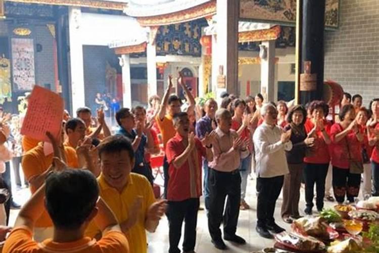 做梦梦见别人是什么原因