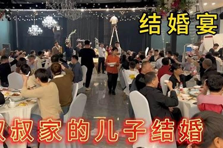 梦见与过世老人谈笑风声的预兆