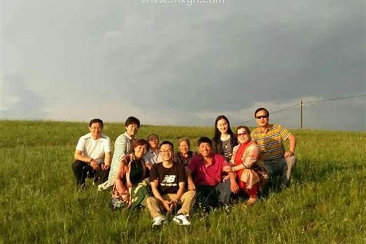 梦见老婆死了自己大哭