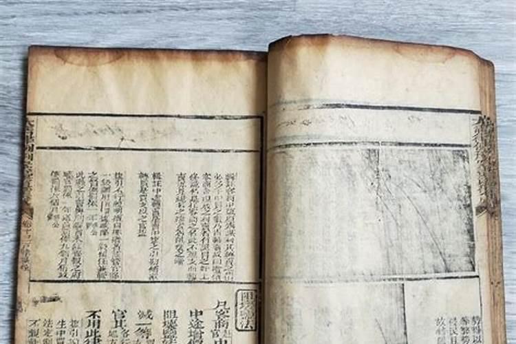 梦到故去的亲人还活着什么意思