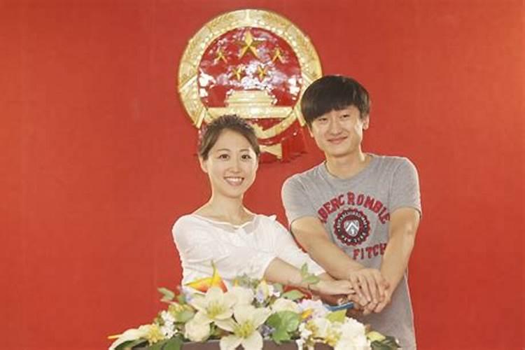 梦见弟弟结婚家里办酒席的预兆