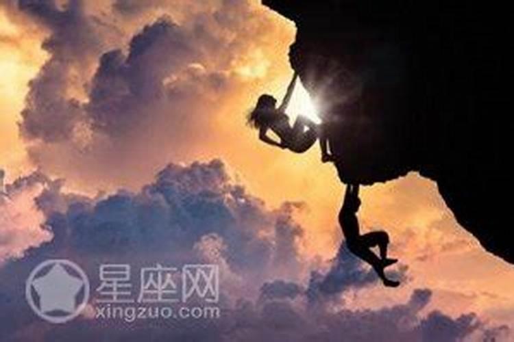 工作中,你觉得应该从哪些方面来提升自己？