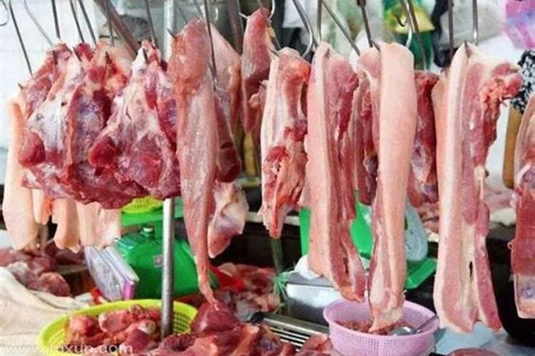 梦见吃猪肉有啥寓意呢 梦见吃猪肉是什么意思