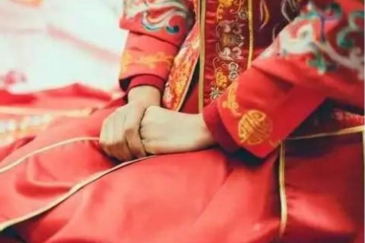 95属猪哪一年会动婚详解 两个95属猪的结婚好吗