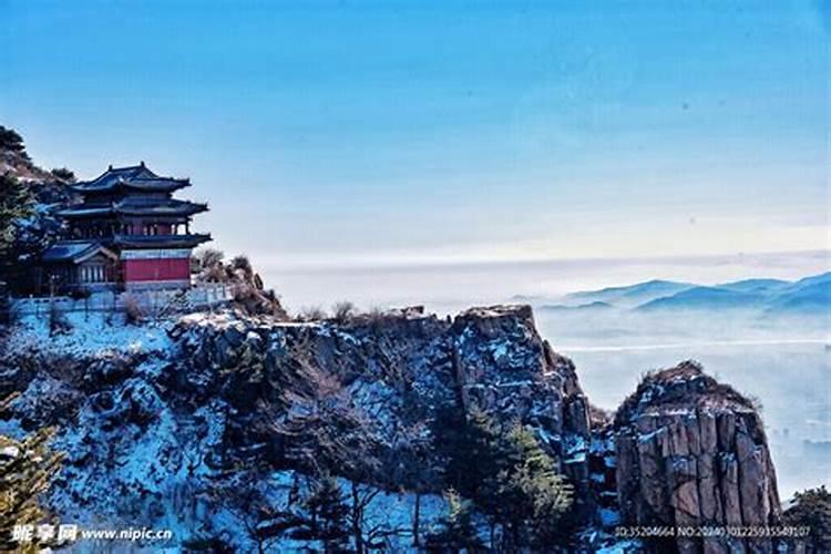 阴历7月15日前后,适合去泰山烧香吗？