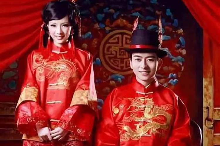 凌晨四点丈夫为女同事熬鸡汤:嫁给“老好人”,我的婚姻能幸福吗？