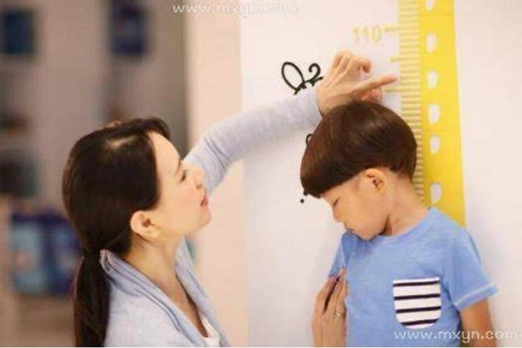 梦见与小学同学买东西的预兆