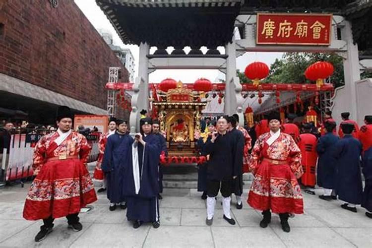 中元节祭拜先人的食物