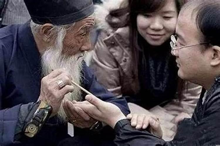 梦见活着的父亲死而复生又病危的预兆
