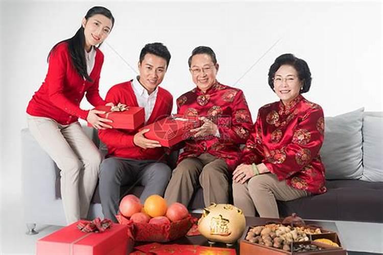 八月十五送什么礼物好给长辈