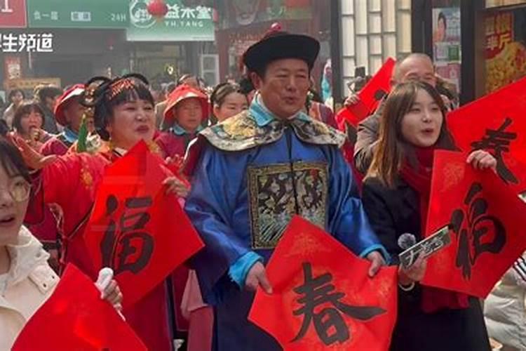 2025犯太岁可以戴什么化解