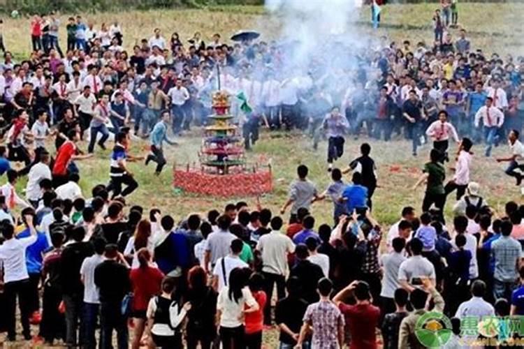 梦见牛追我还要攻击我好吗 梦见牛追我还要攻击我什么预兆