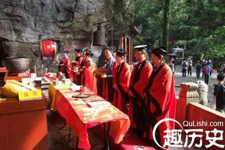 虎年姓李男孩起名字,五行中缺水、金,帮帮忙起个好名字。