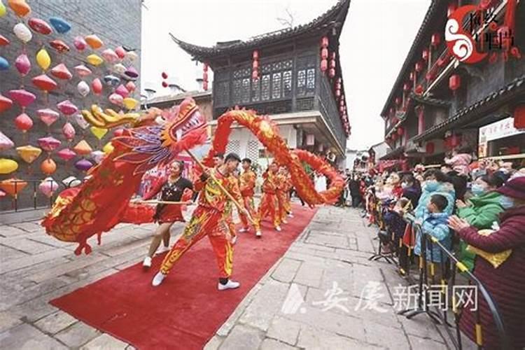黄梅戏闹花灯简介