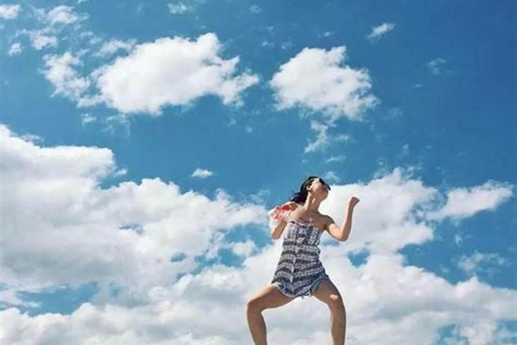 梦见姐姐去世哭的很伤心的含义 梦见姐姐去世自己大哭