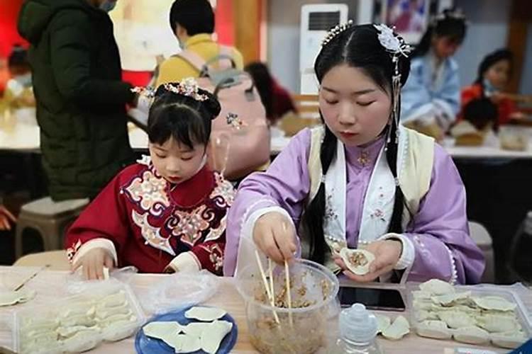 属鸡2024年每月运势
