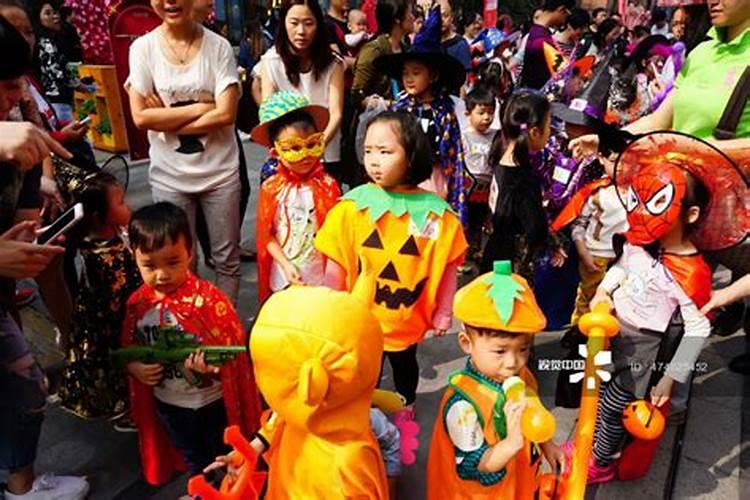 外国万圣节是鬼节吗 万圣节有哪些鬼 万圣节扮什么鬼