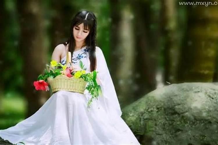 做梦梦到女人是什么意思