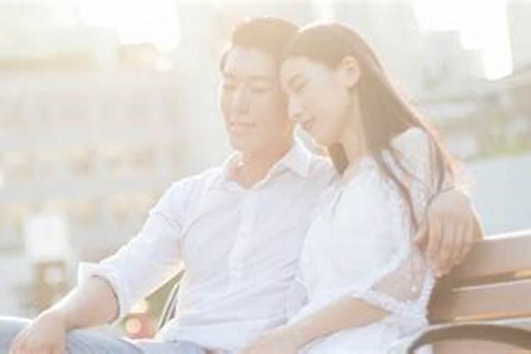 梦见我小三和他前女友和好了的预兆