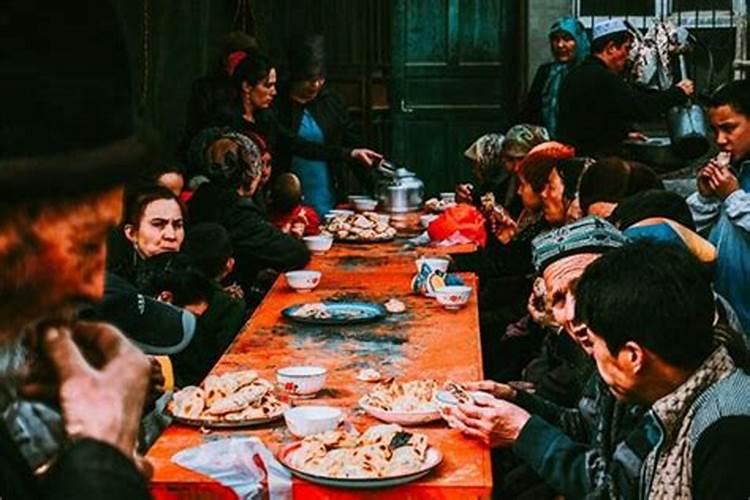 给刚去世的人做超度还是超拔