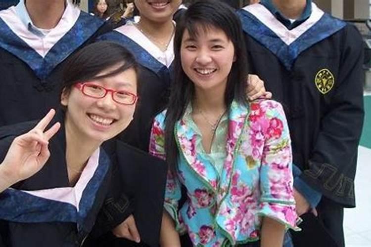 梦见梦见同学是什么意思 梦见同学什么预兆