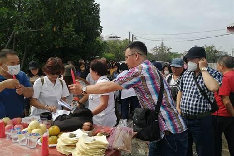 连江农历七月十五在家里可不可以祭拜祖先？