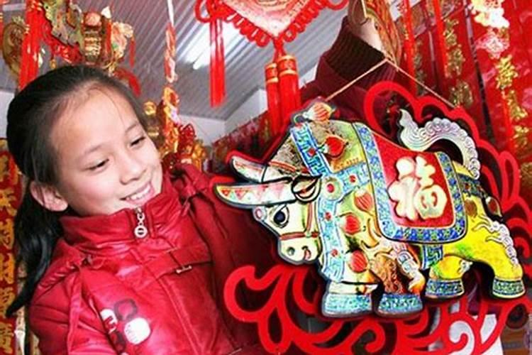 腊月初八是可以上坟祭祖的吗？