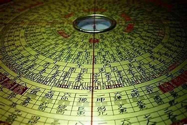 男人脖子上戴什么吊坠好