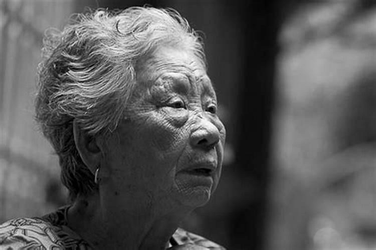 梦见已经死去的母亲的预兆