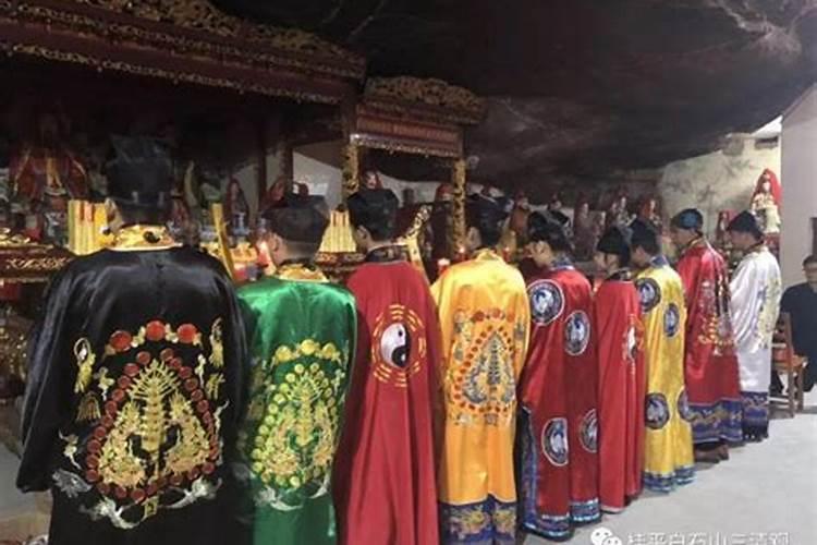 高考前拜什么神仙管用？
