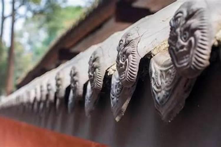 过去的腊月二十三,人们通常用什么来“祭灶”