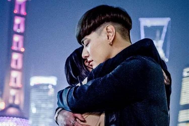 梦见与前男友亲吻的预兆