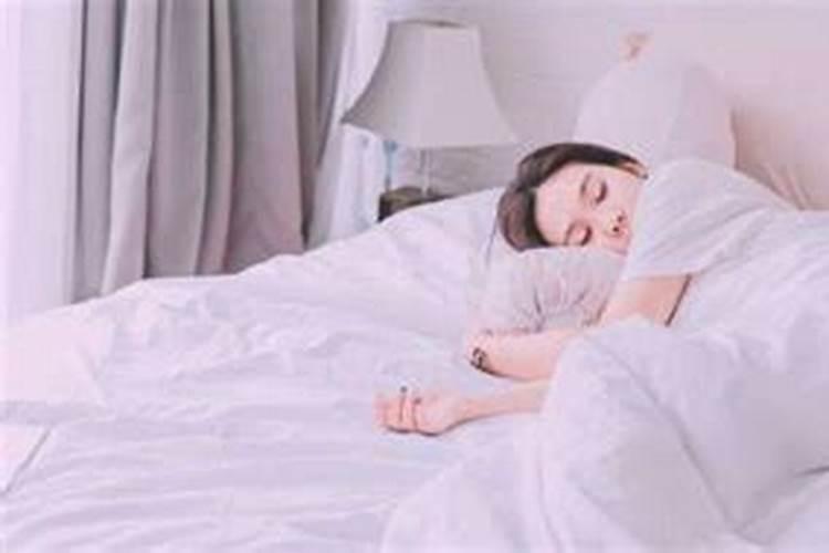 男朋友家查了下八字说我们很合我要怎么回复？